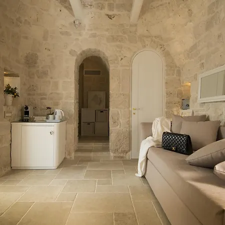 Trulli 4*