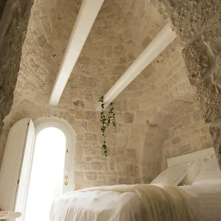 Trulli לינה וארוחת בוקר אלברובלו